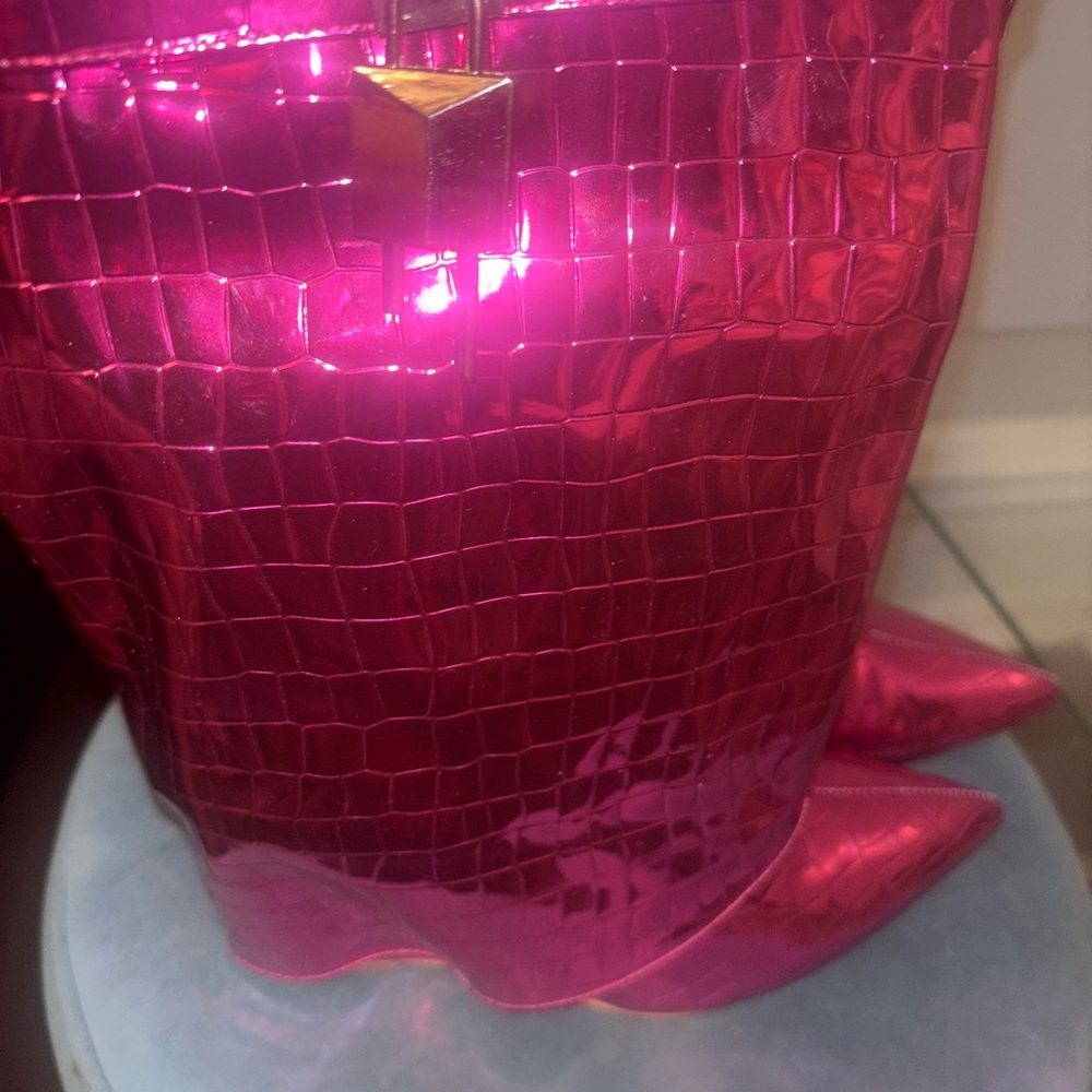 Shiny Pink Croc-Embossed Bag